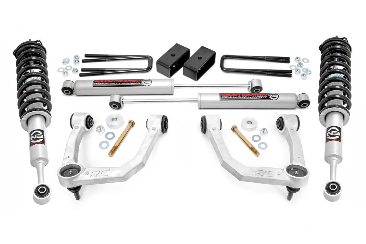 Toyota Hilux Suspension Lift Kit - Rough Country - 3 Inch - '06-'26
